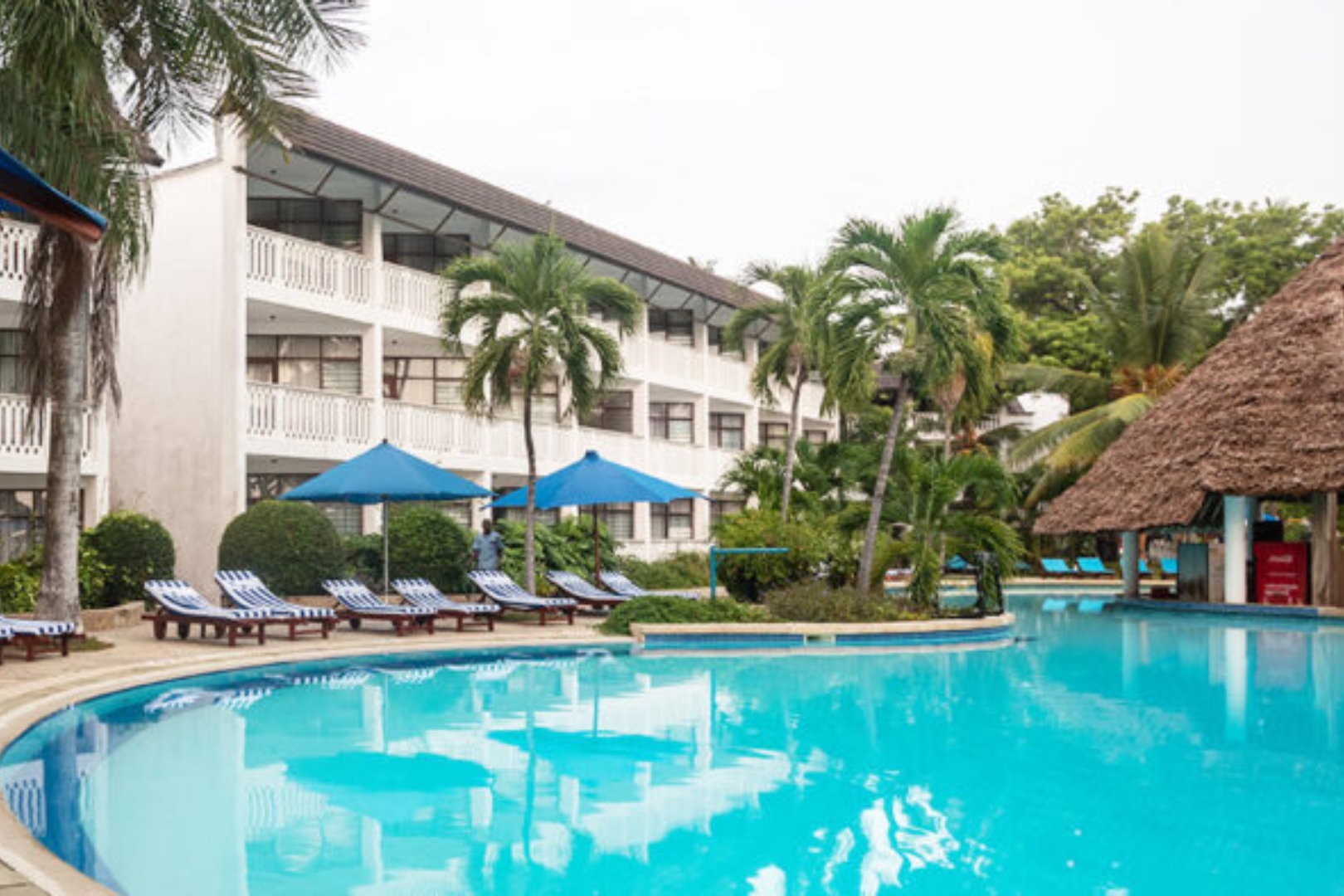 Travellers Beach Hotel