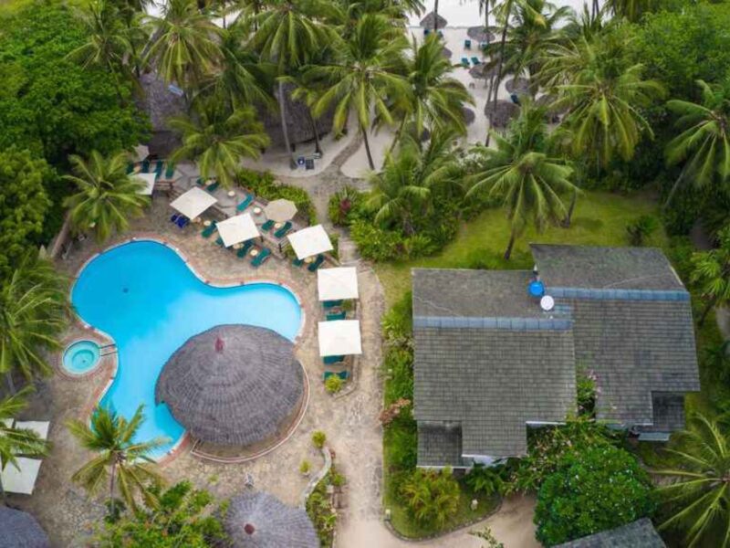 Pinewood Beach Resort & Spa